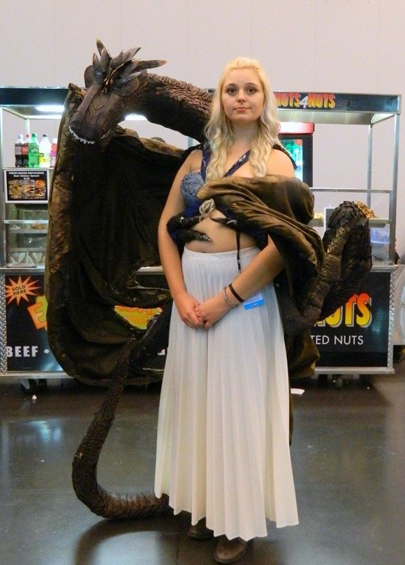 Daenerys Targaryen And Drogon