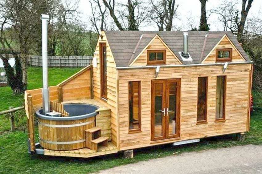 Hot Tub Bungalow