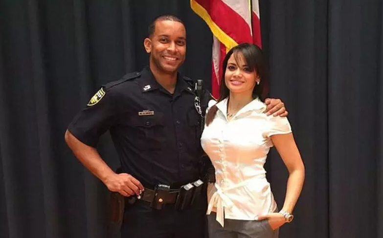Samantha Sepulveda: A Police Officer Leading a Double Life 
