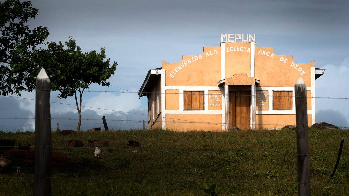 Una Iglesia Rural En Nicaragua