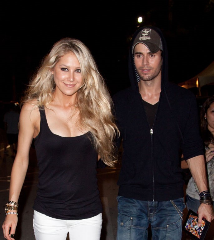 Enrique Iglesias and Anna Kournikova