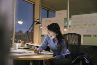 Working Long Hours Negatively Impacts Health