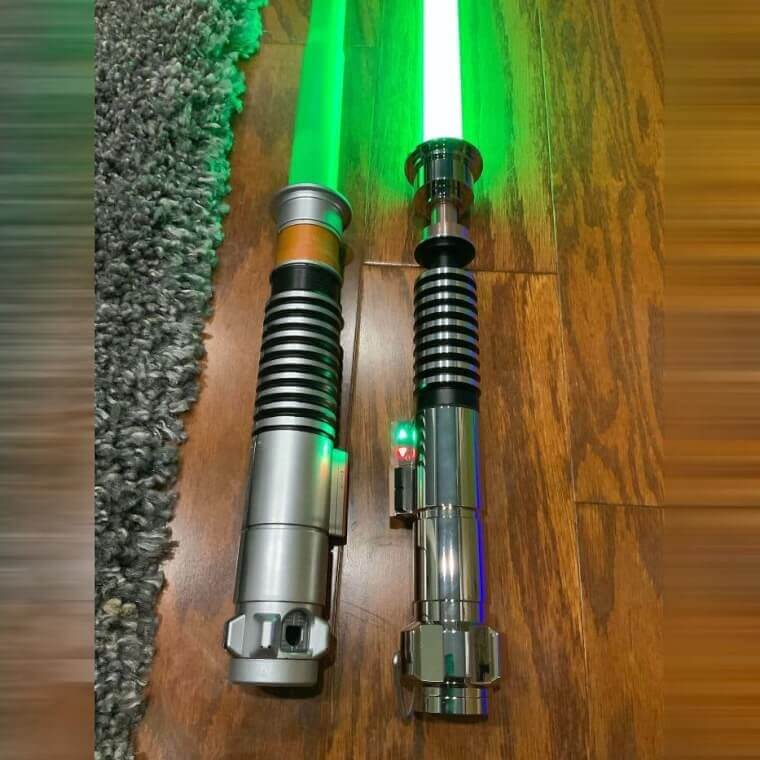 $10 Vs $400 Lightsaber